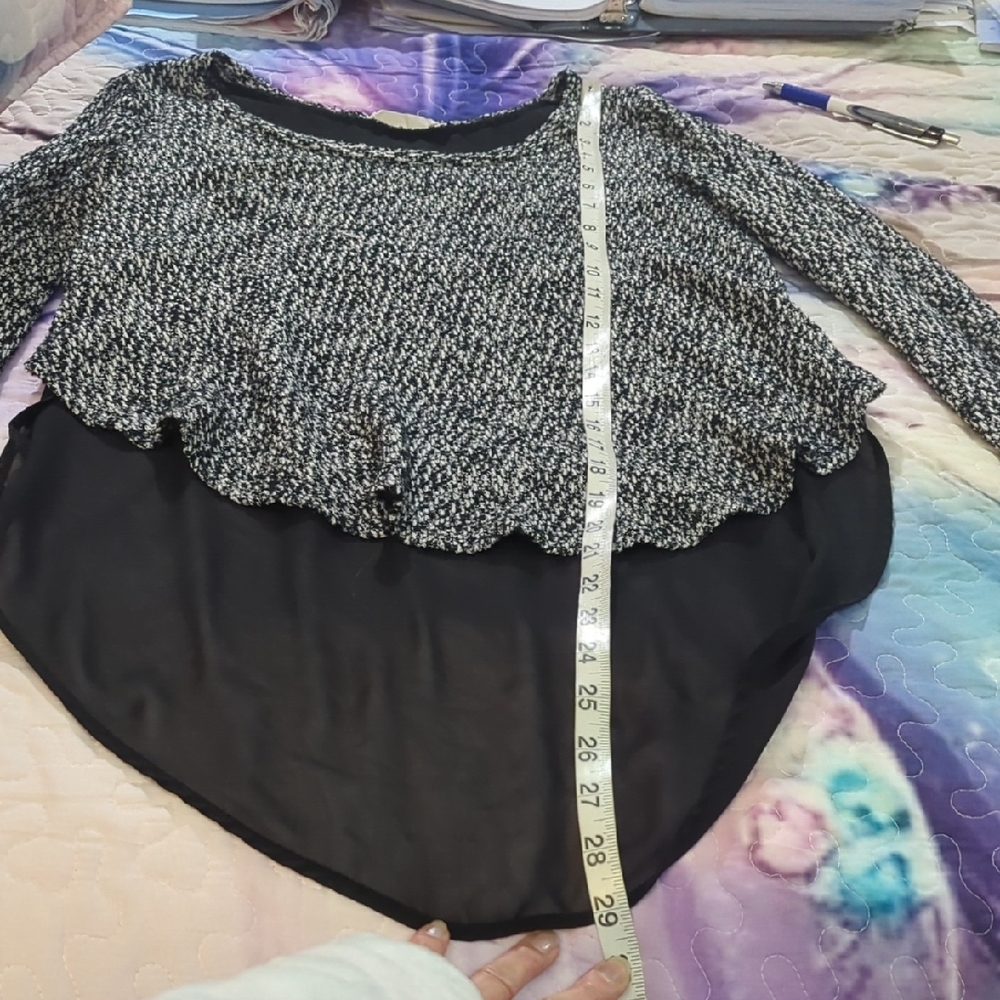 Size S Lush Black and White Long Sleeve Knit Top - Picture 10 of 15